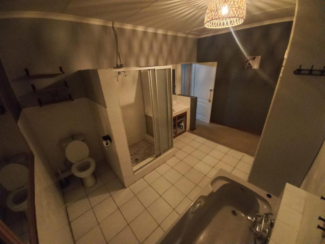 Anri Guesthouse Bloemfontein Exterior photo