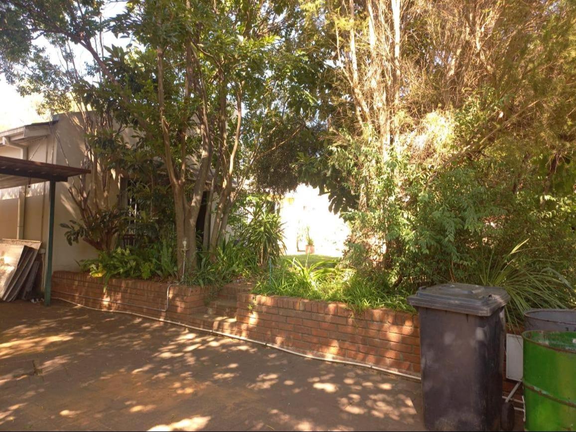 Anri Guesthouse Bloemfontein Exterior photo